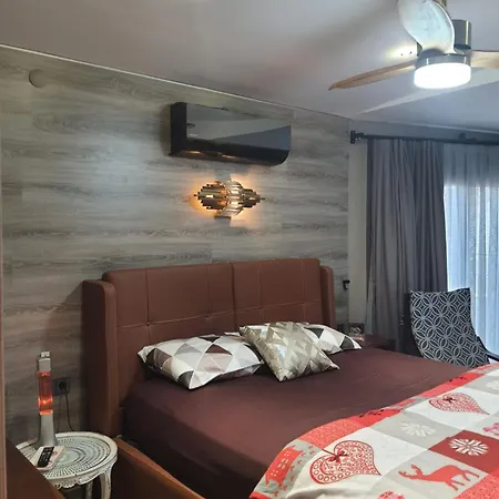 Denize Plaja Sifir 1 Oda 1 Salon Suite Daire *